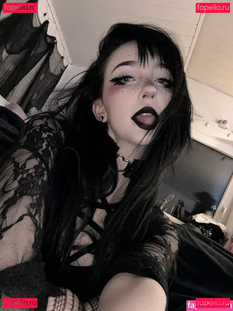 Nananightray Onlyfans Photo Gallery 