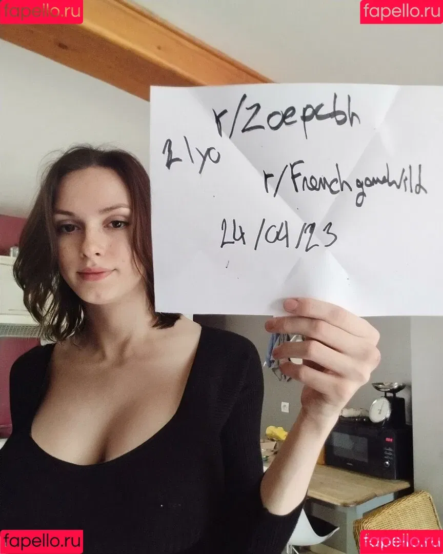 Zoepcbh Onlyfans Photo Gallery 