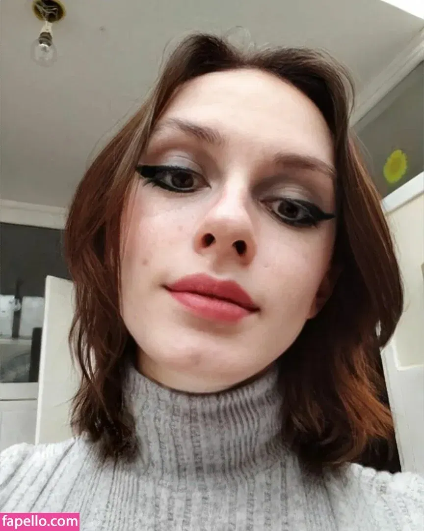 Zoepcbh Onlyfans Photo Gallery 