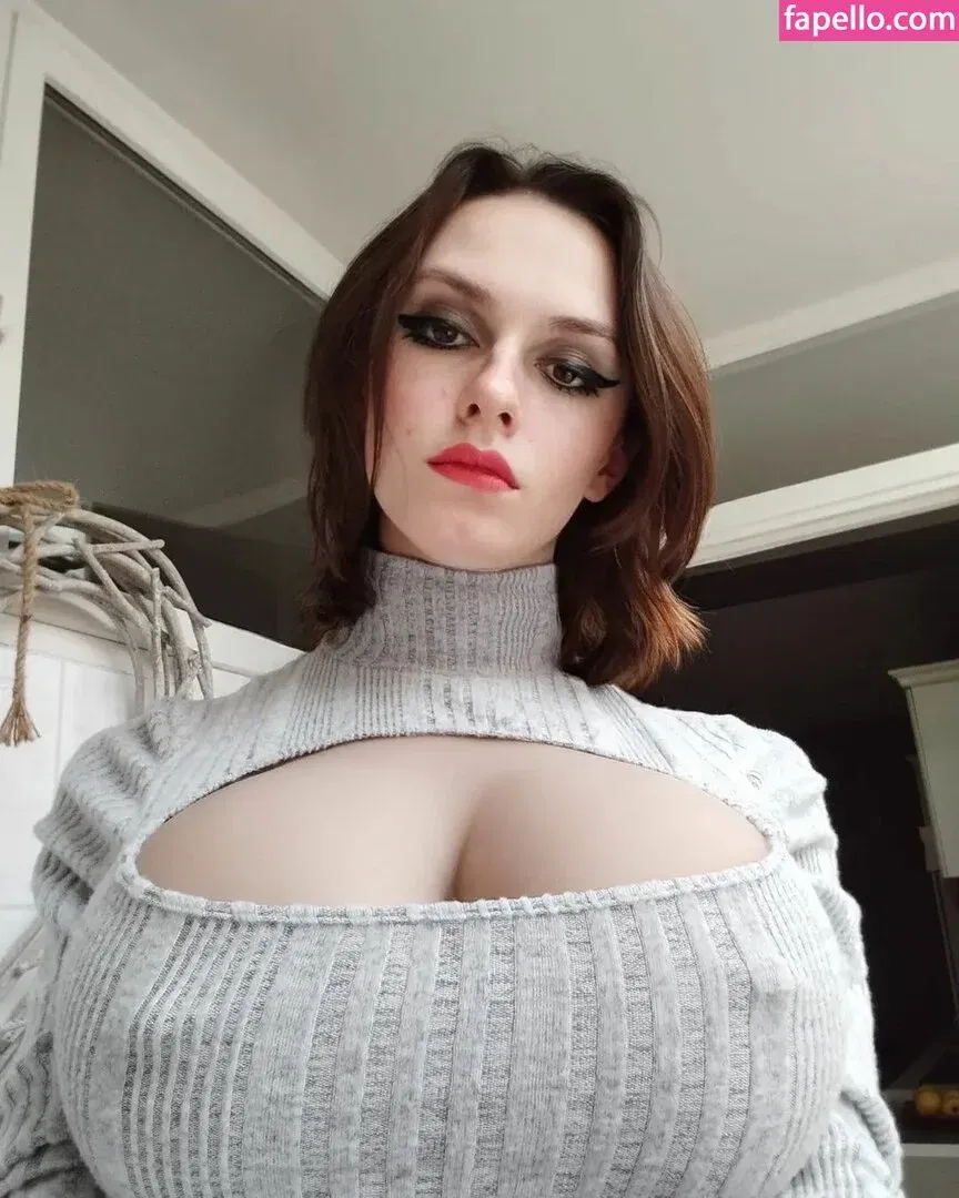 Zoepcbh Onlyfans Photo Gallery 