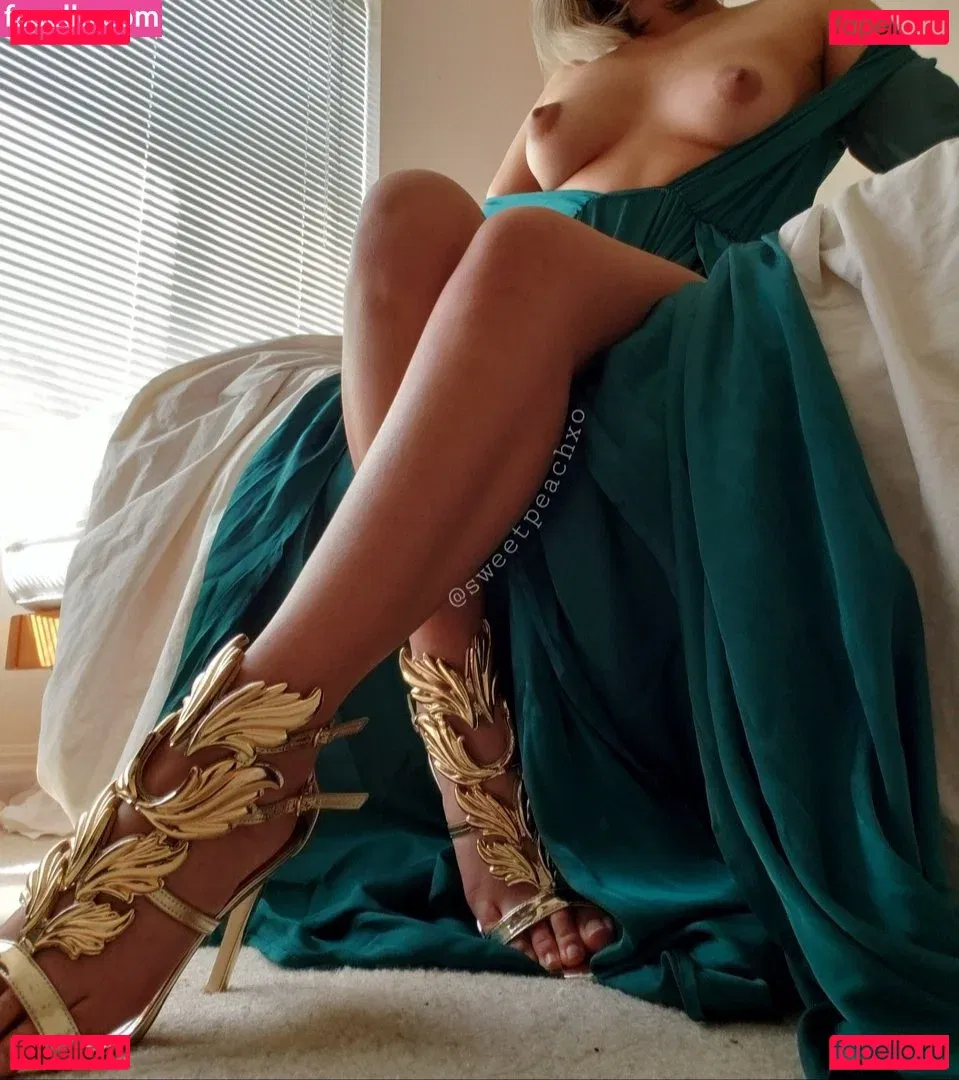 sweetpeachxo Onlyfans Photo Gallery 