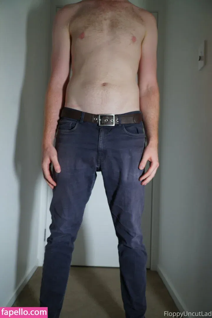 floppyuncutlad Onlyfans Photo Gallery 