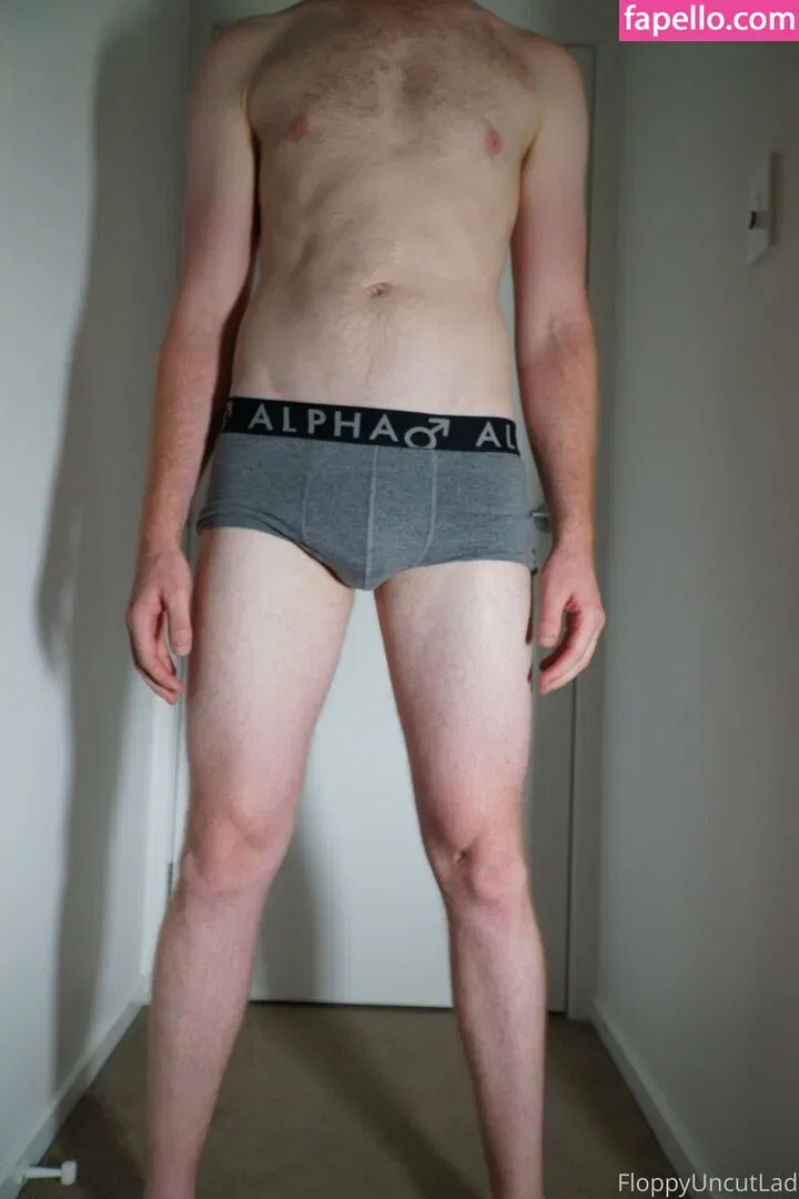 floppyuncutlad Onlyfans Photo Gallery 