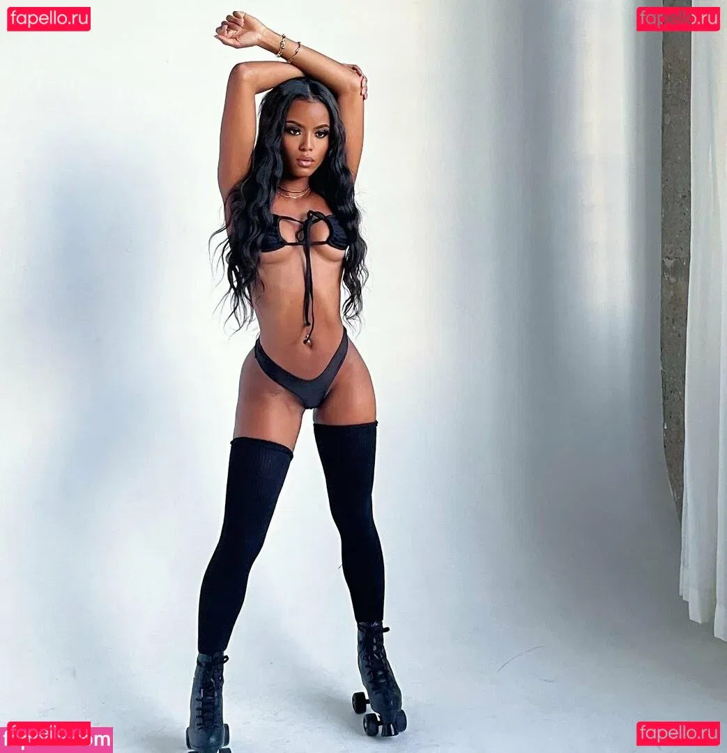 Madison Golden Onlyfans Photo Gallery 