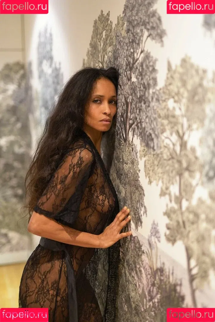 Adjouai Onlyfans Photo Gallery 