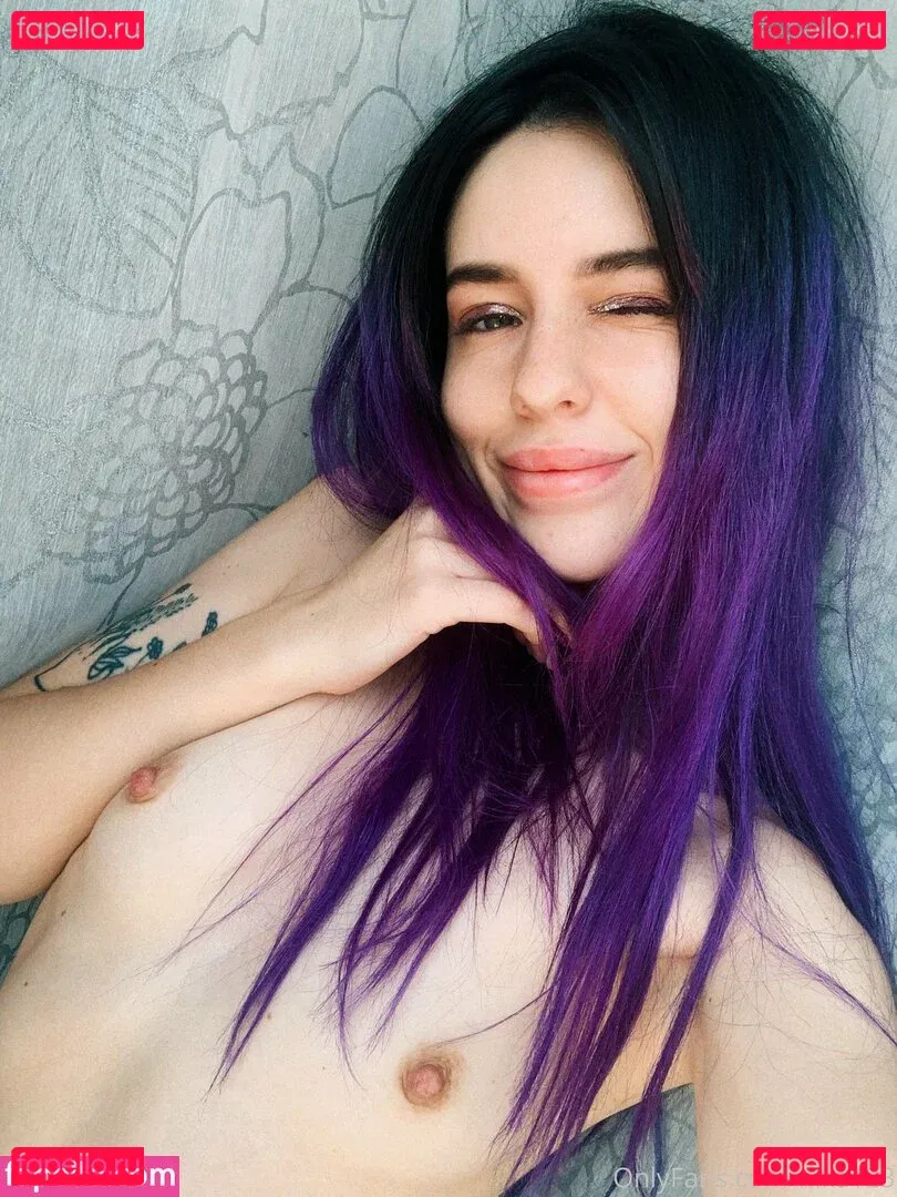 nika123 Onlyfans Photo Gallery 