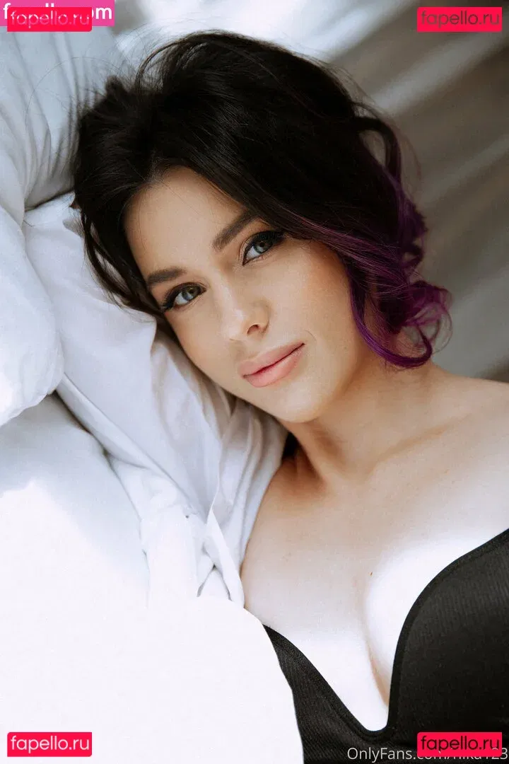 nika123 Onlyfans Photo Gallery 