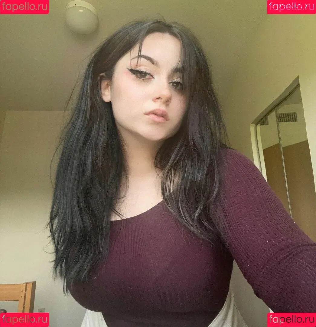 noodlexgoddess Onlyfans Photo Gallery 