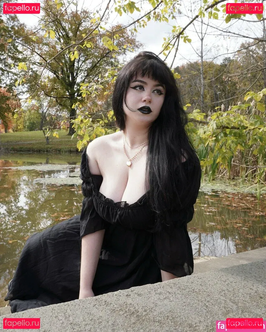 noodlexgoddess Onlyfans Photo Gallery 