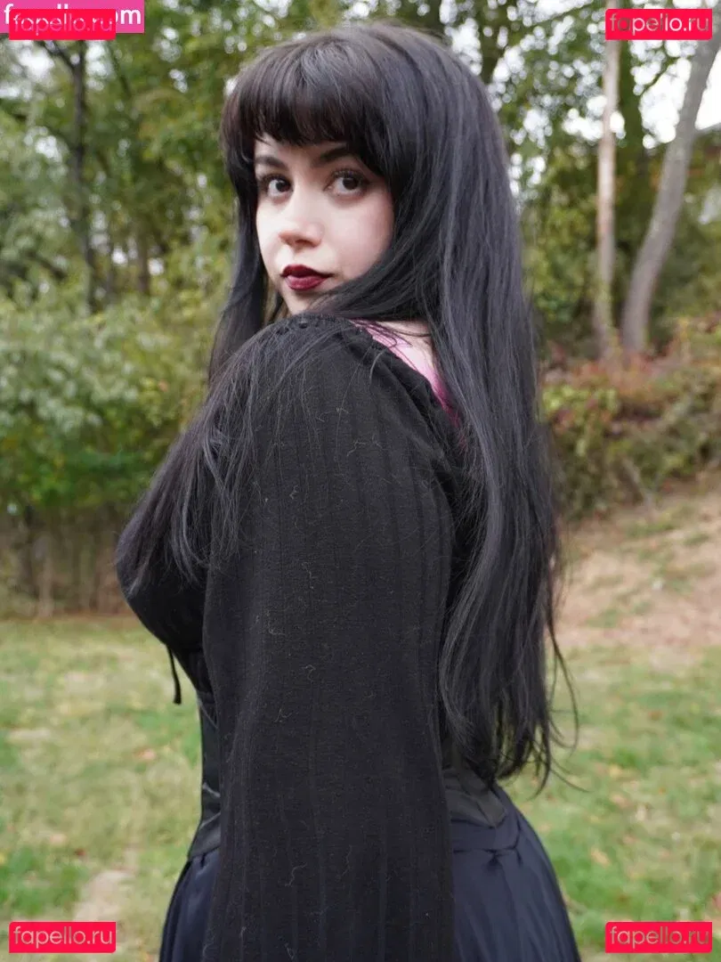 noodlexgoddess Onlyfans Photo Gallery 