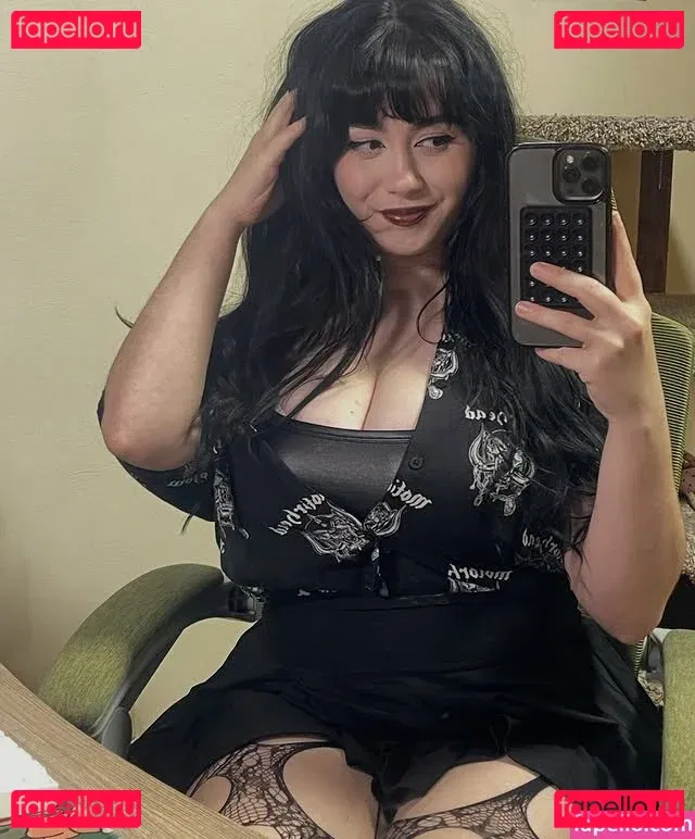 noodlexgoddess Onlyfans Photo Gallery 