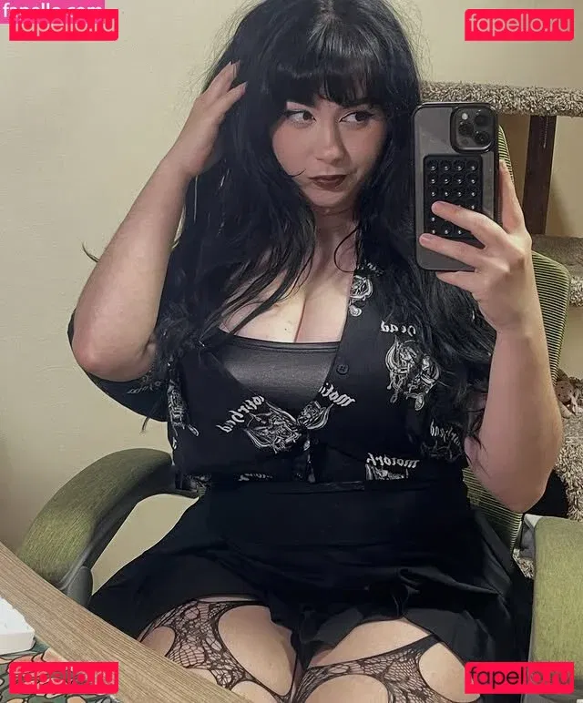 noodlexgoddess Onlyfans Photo Gallery 