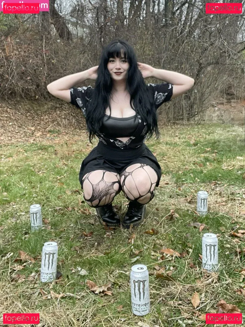 noodlexgoddess Onlyfans Photo Gallery 