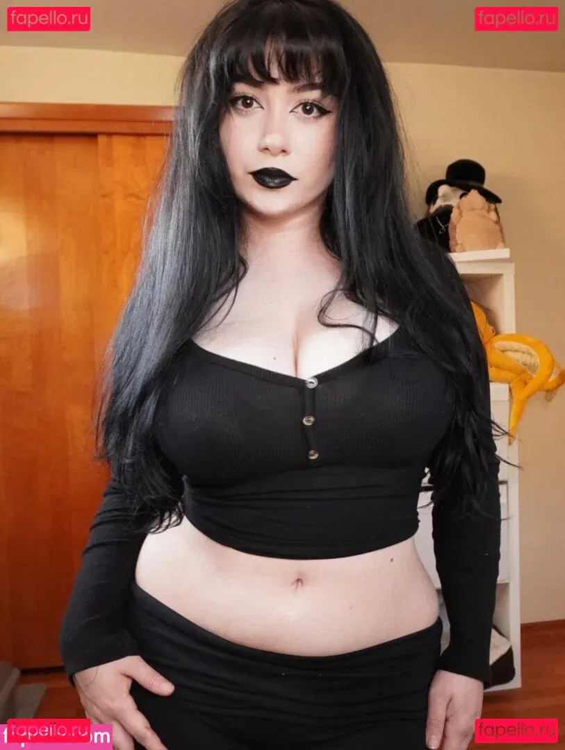 noodlexgoddess Onlyfans Photo Gallery 