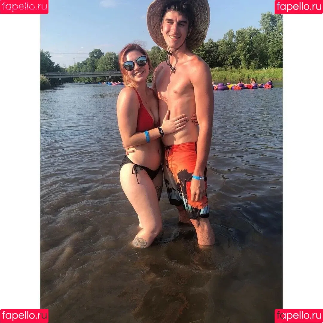 Kaytlin Lovely Onlyfans Photo Gallery 