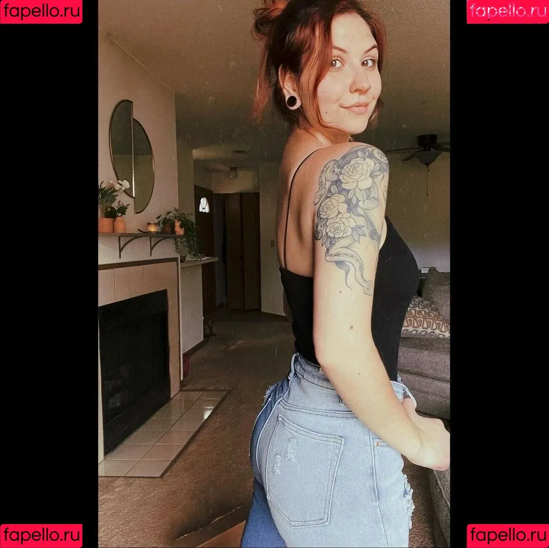 Kaytlin Lovely Onlyfans Photo Gallery 