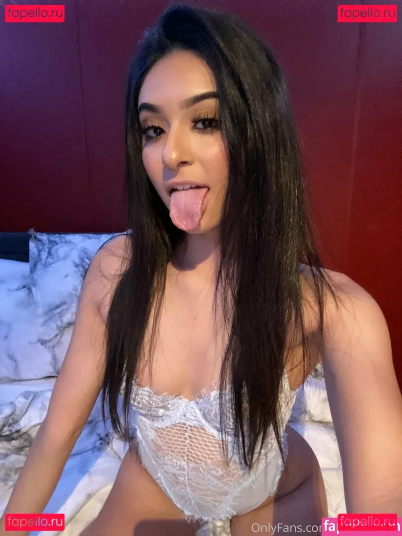 luxurypetite Onlyfans Photo Gallery 