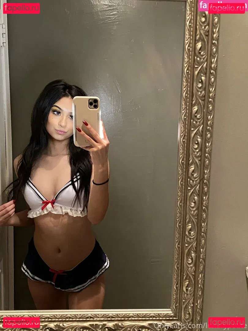 luxurypetite Onlyfans Photo Gallery 