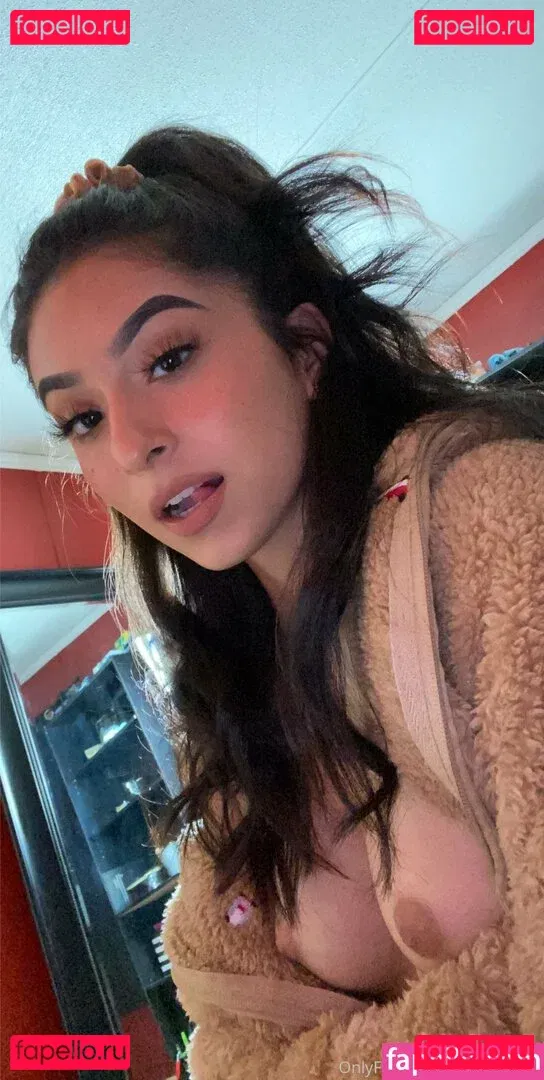 luxurypetite Onlyfans Photo Gallery 