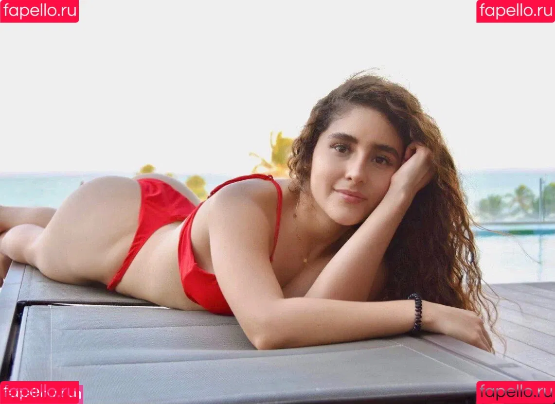 Sassi Zavala Onlyfans Photo Gallery 