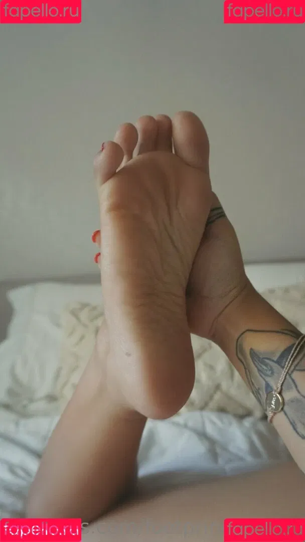 footprincesslouise Onlyfans Photo Gallery 