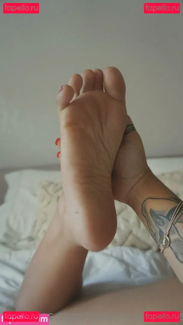 footprincesslouise Onlyfans Photo Gallery 