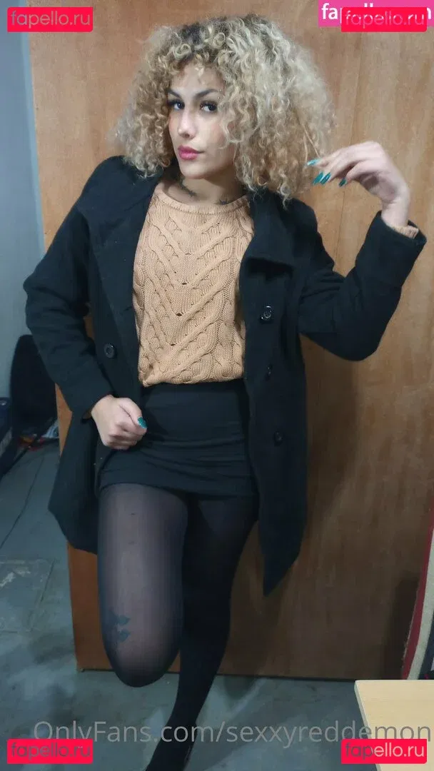 sexxyreddemon Onlyfans Photo Gallery 