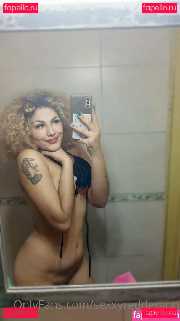 sexxyreddemon Onlyfans Photo Gallery 