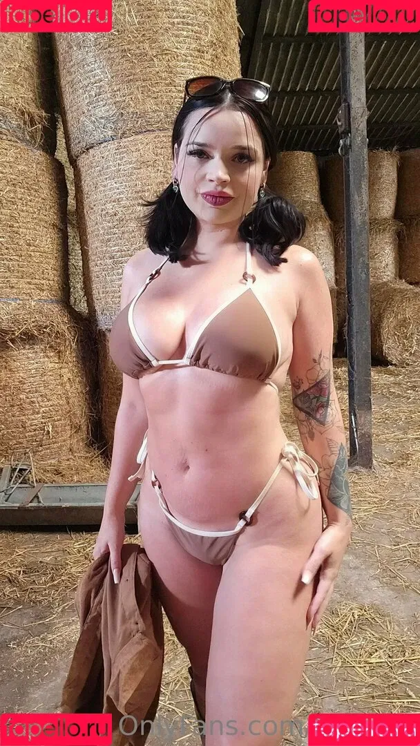 lillypiee Onlyfans Photo Gallery 