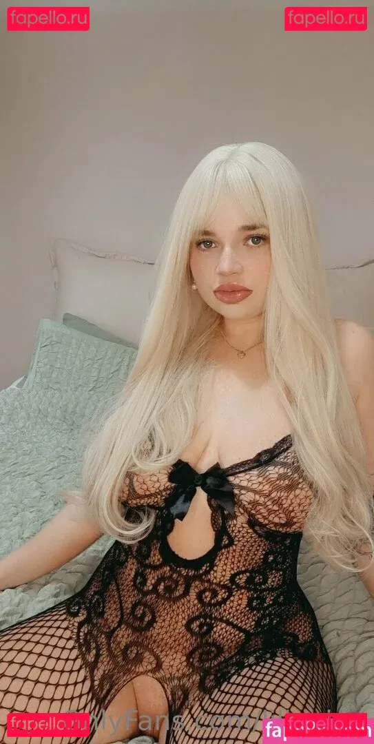 lillypiee Onlyfans Photo Gallery 