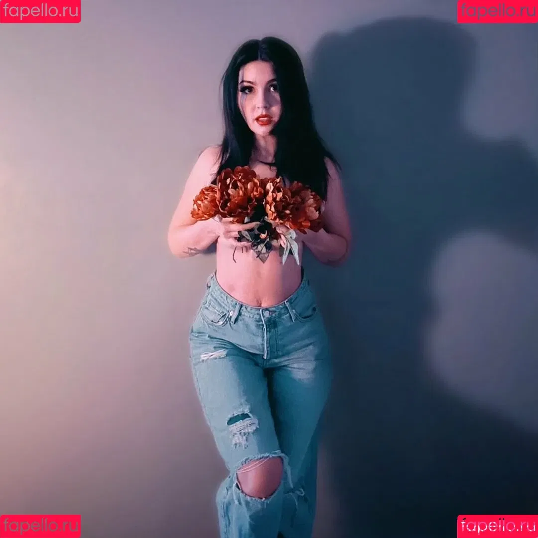 Miranda Henny Onlyfans Photo Gallery 