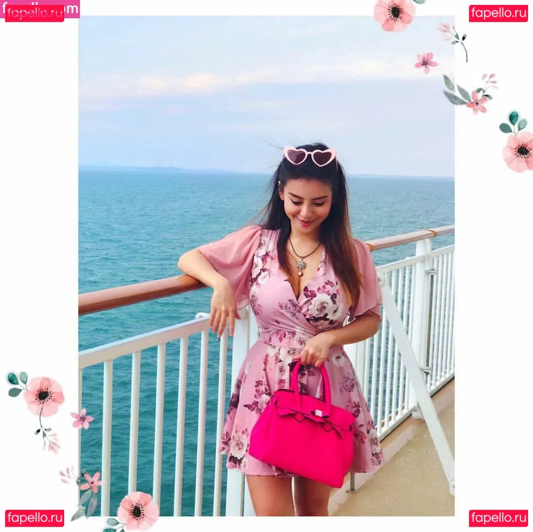 Sally Onlyfans Photo Gallery 