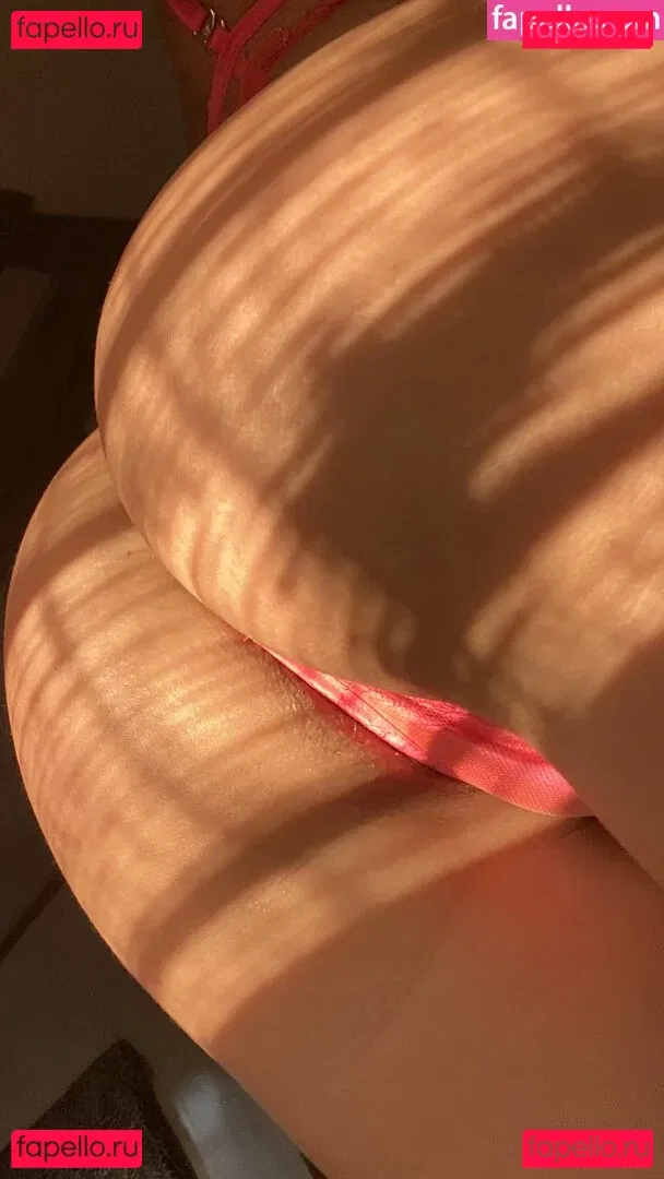 Hannah Wang Onlyfans Photo Gallery 