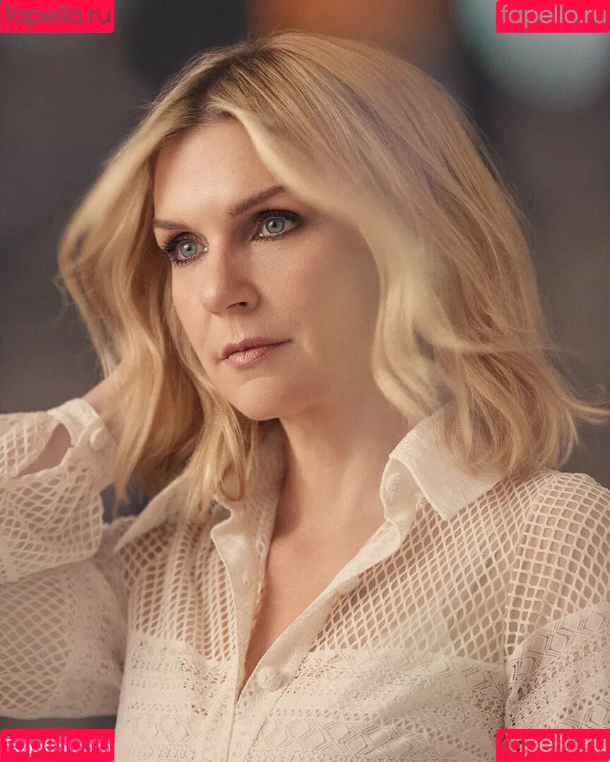 Rhea Seehorn Onlyfans Photo Gallery 
