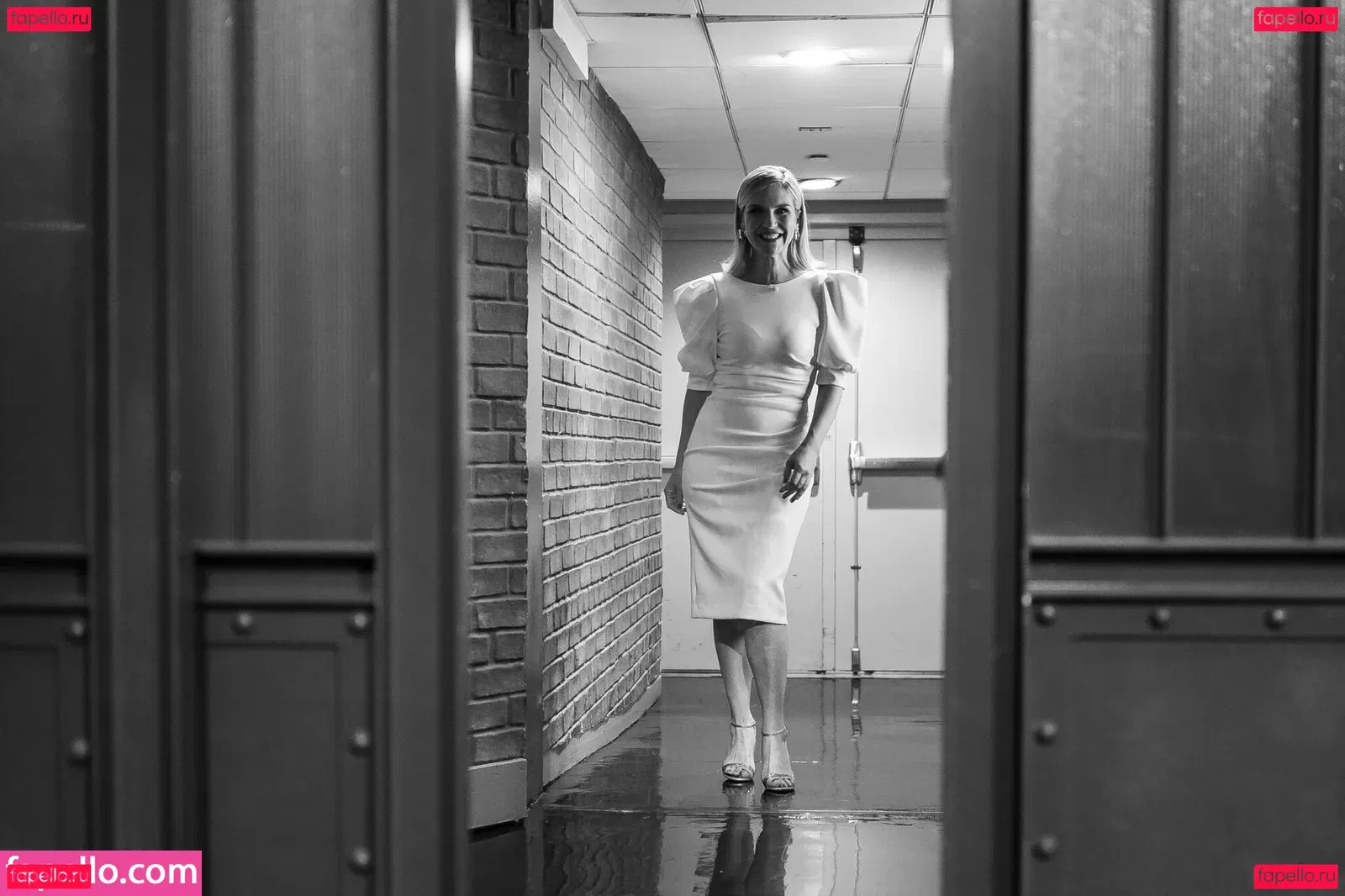 Rhea Seehorn Onlyfans Photo Gallery 