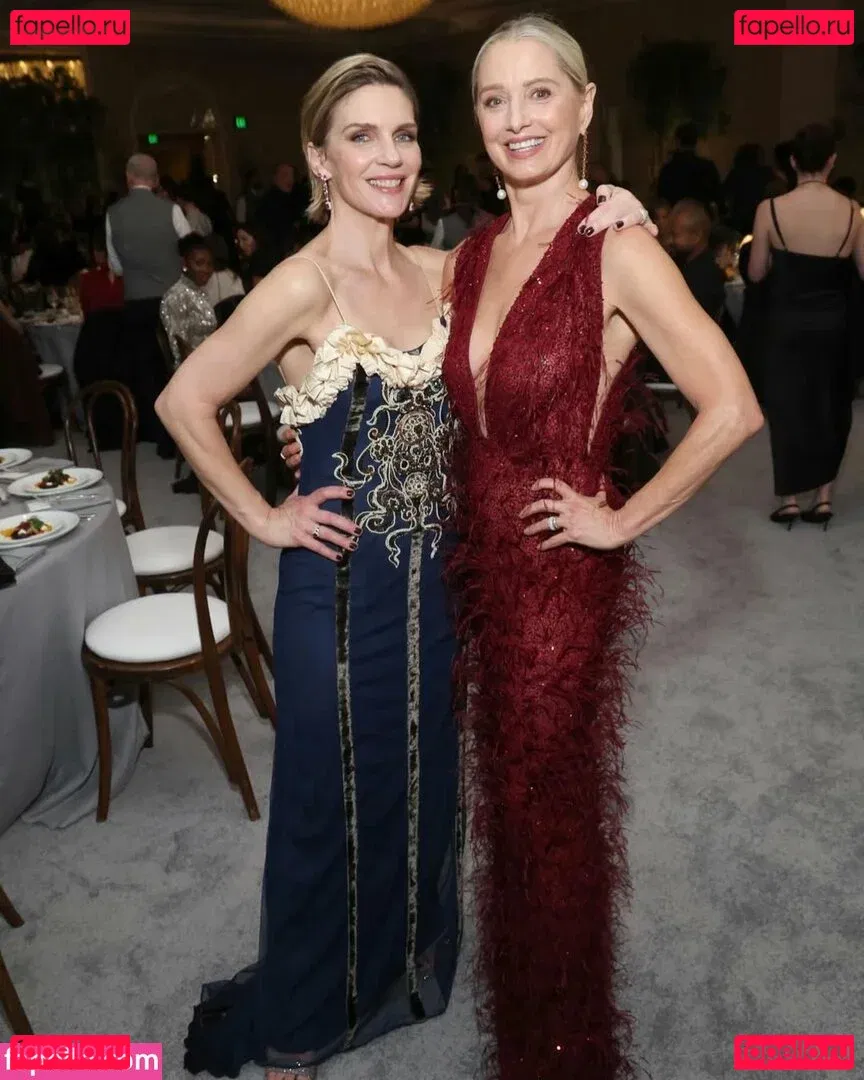 Rhea Seehorn Onlyfans Photo Gallery 