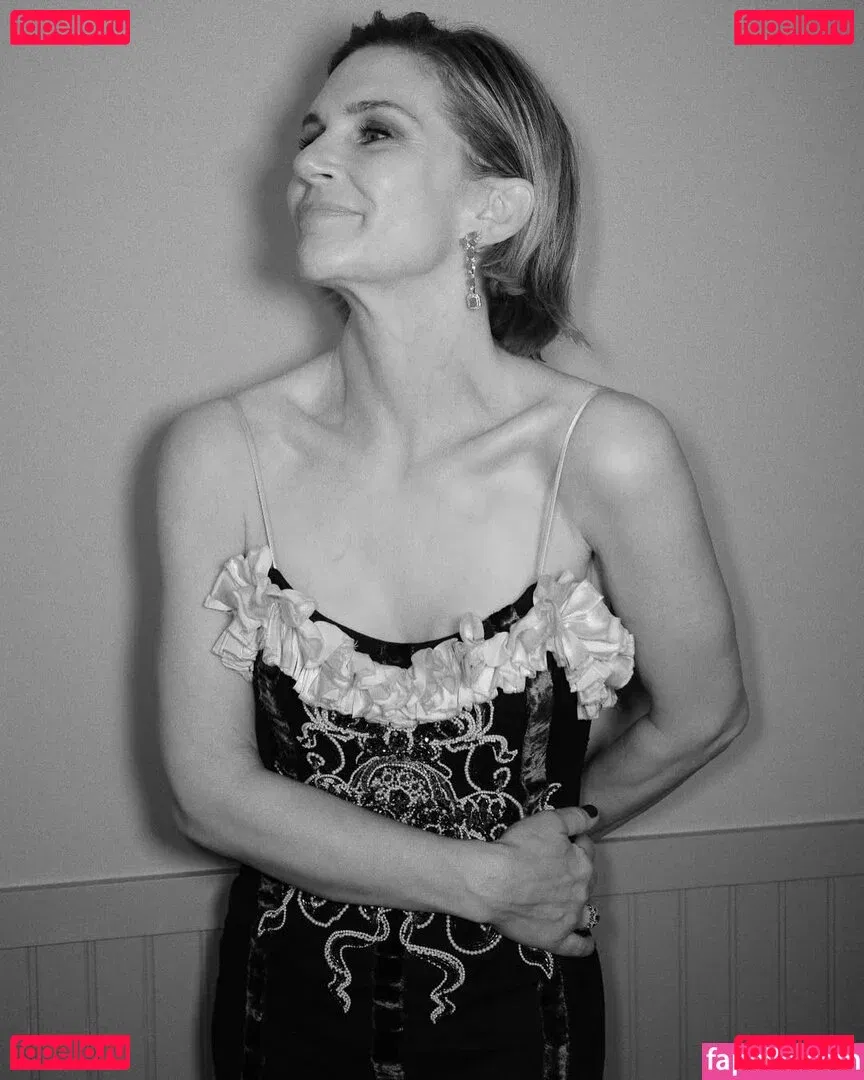 Rhea Seehorn Onlyfans Photo Gallery 