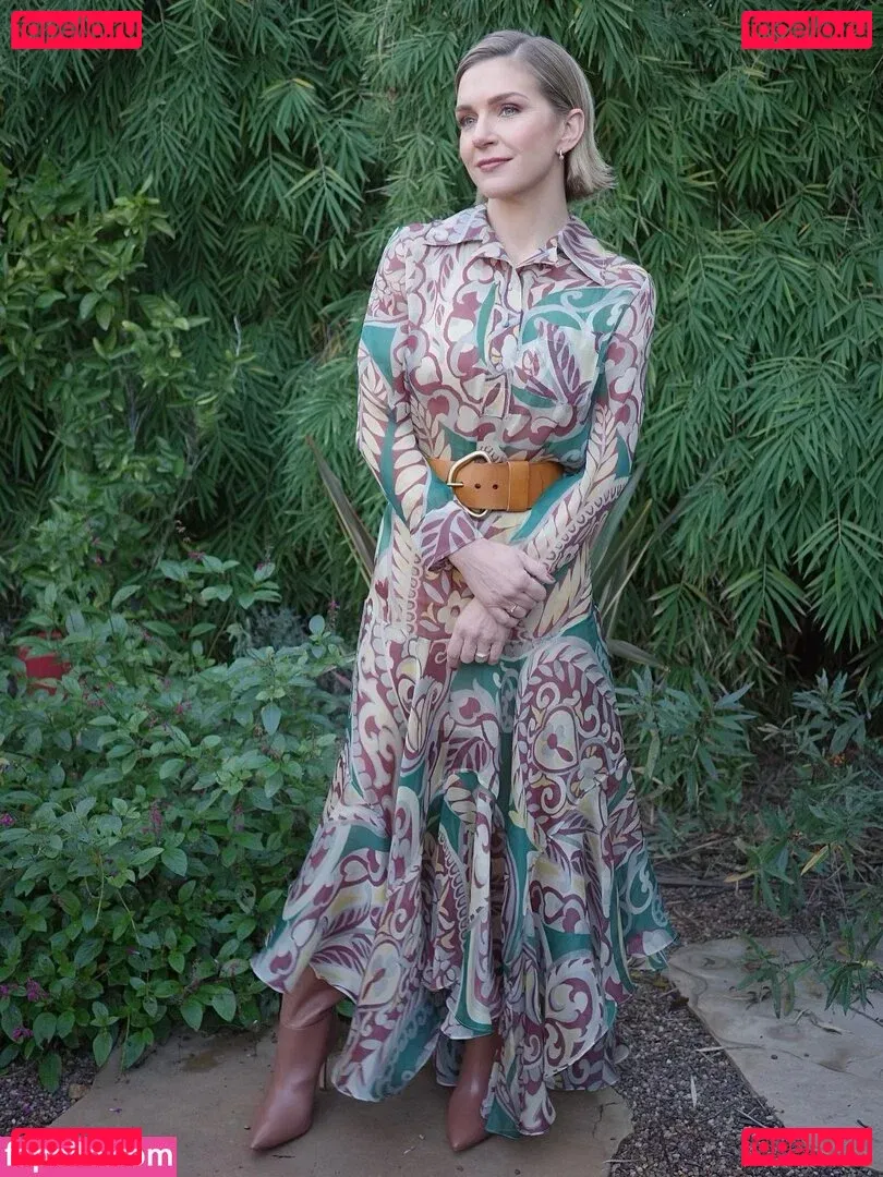 Rhea Seehorn Onlyfans Photo Gallery 