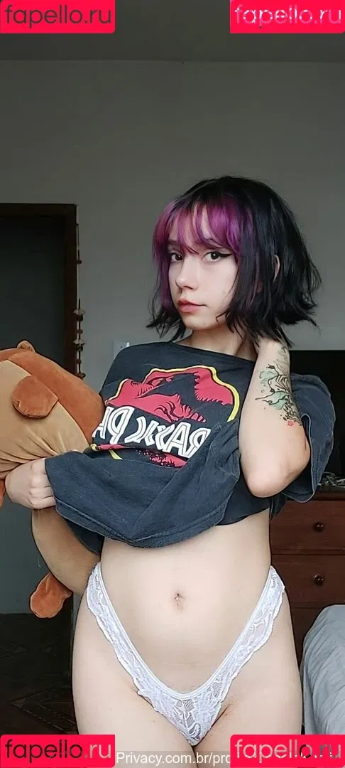 CKami Onlyfans Photo Gallery 