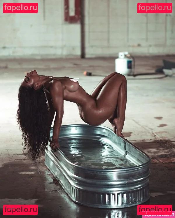 Goddess RuhhV Onlyfans Photo Gallery 