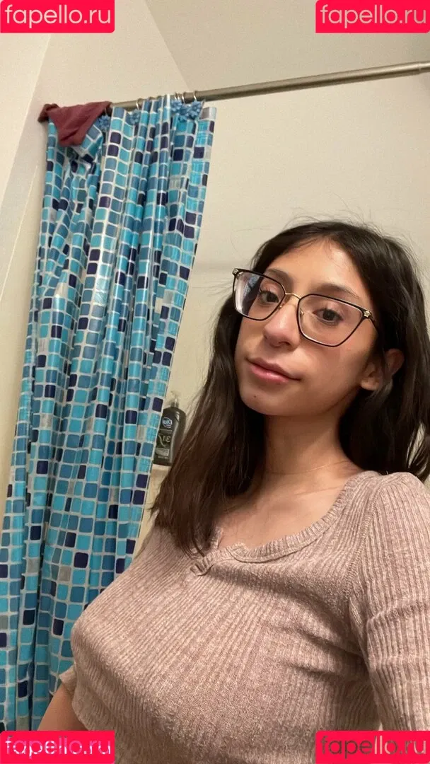 Sona Bella Onlyfans Photo Gallery 