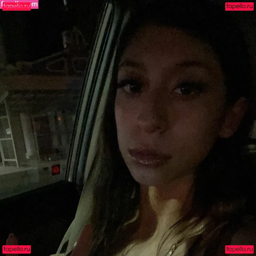 Sona Bella Onlyfans Photo Gallery 