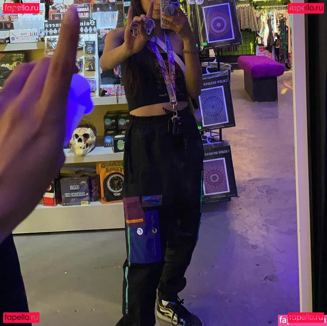 Sona Bella Onlyfans Photo Gallery 