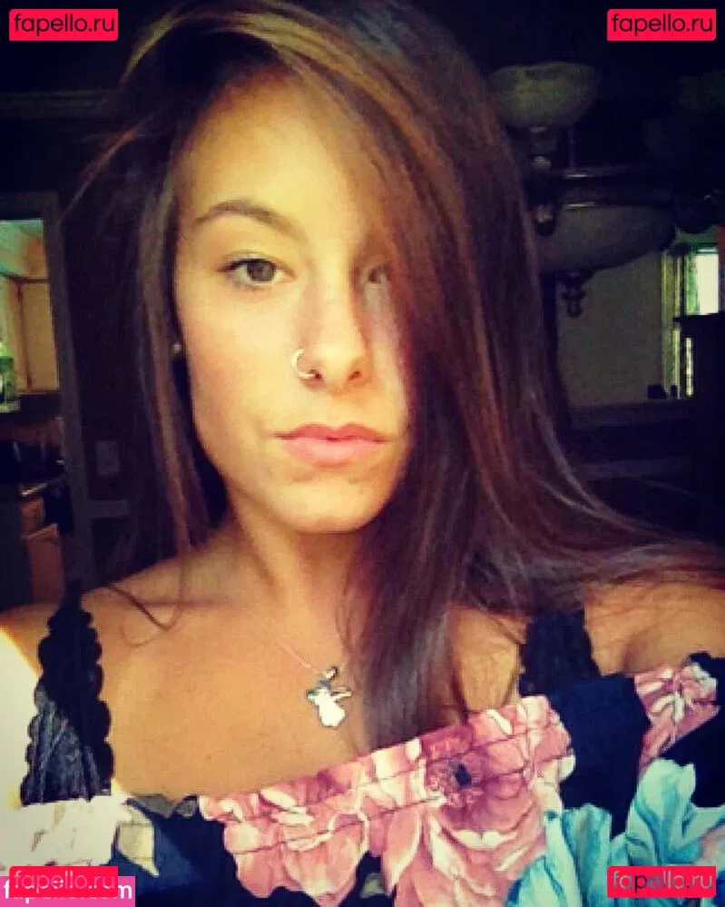 Jordan Rose Schmidt Onlyfans Photo Gallery 