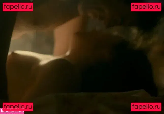 Claire Foy Onlyfans Photo Gallery 