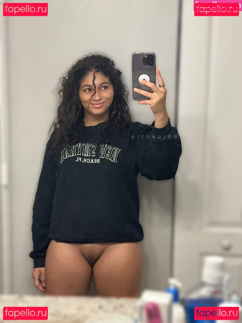 altheaj69 Onlyfans Photo Gallery 