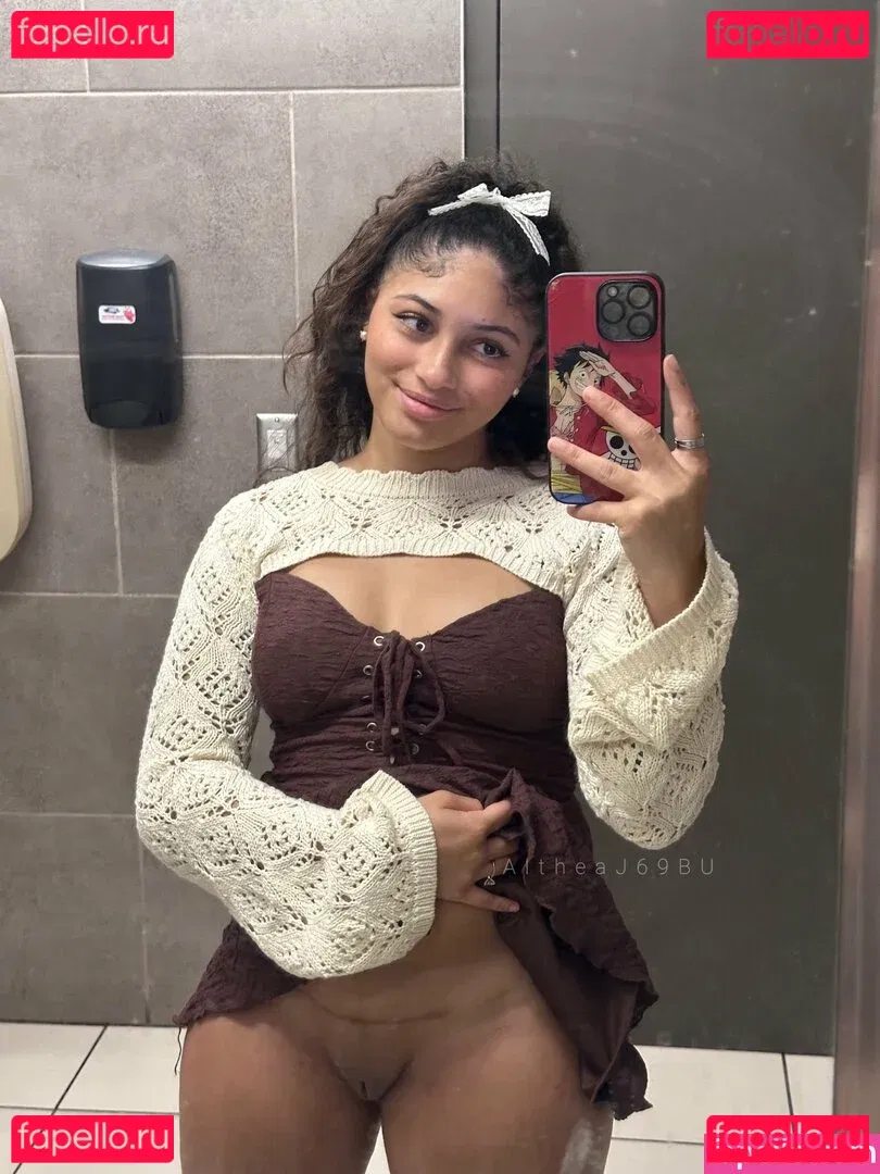 altheaj69 Onlyfans Photo Gallery 