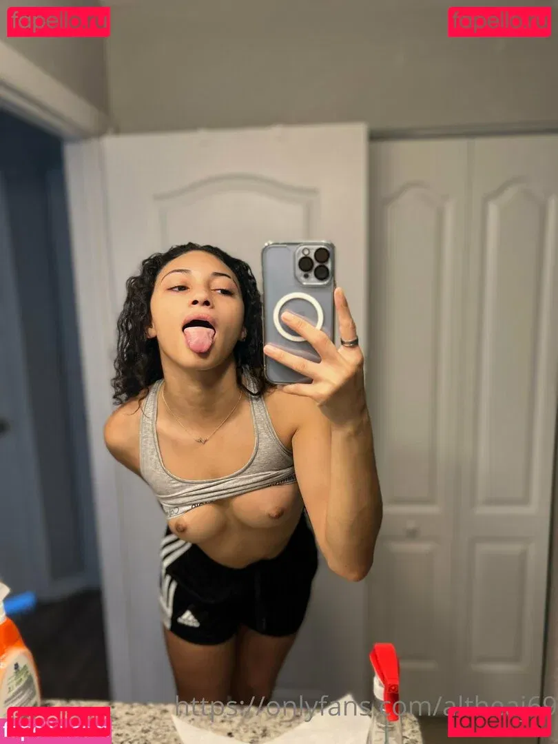 altheaj69 Onlyfans Photo Gallery 