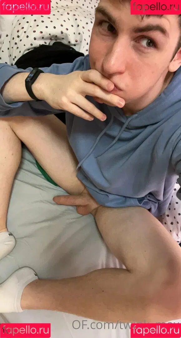 twink_max Onlyfans Photo Gallery 