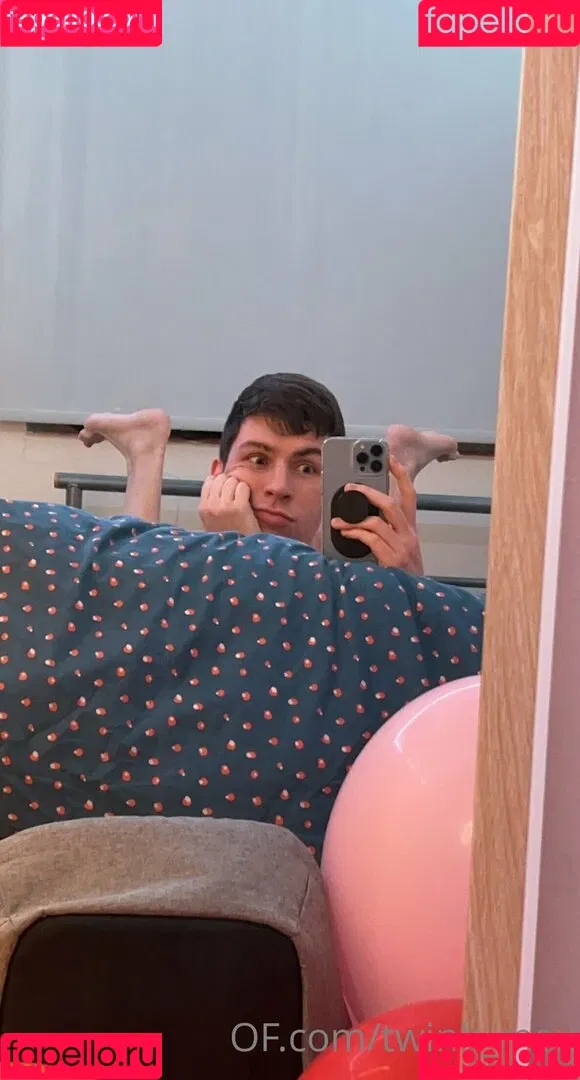 twink_max Onlyfans Photo Gallery 